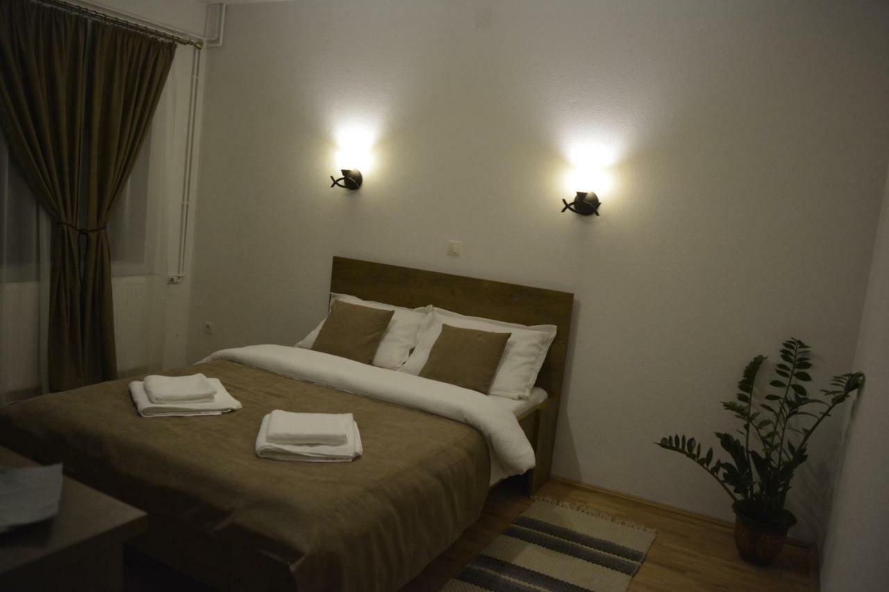 Casa Muskatli Vendeghaz Hotel โซวาตา ภายนอก รูปภาพ